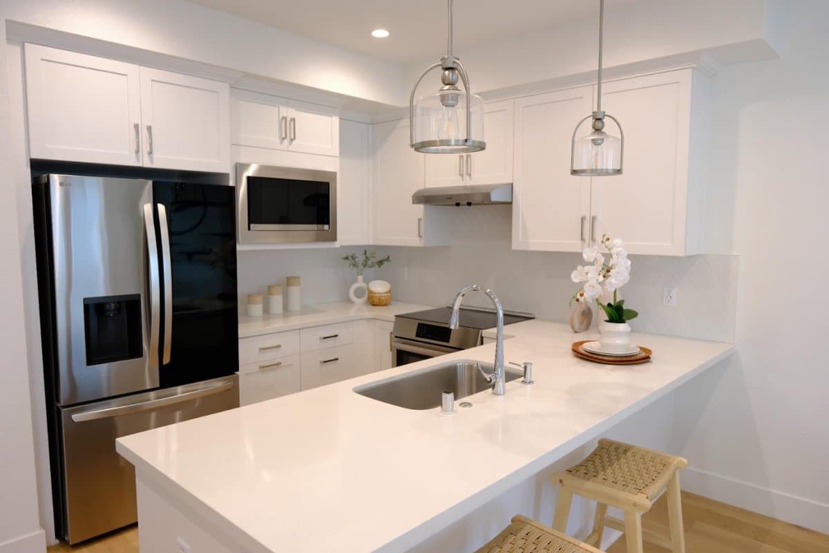 1010 San Pierre Way - Photo 4