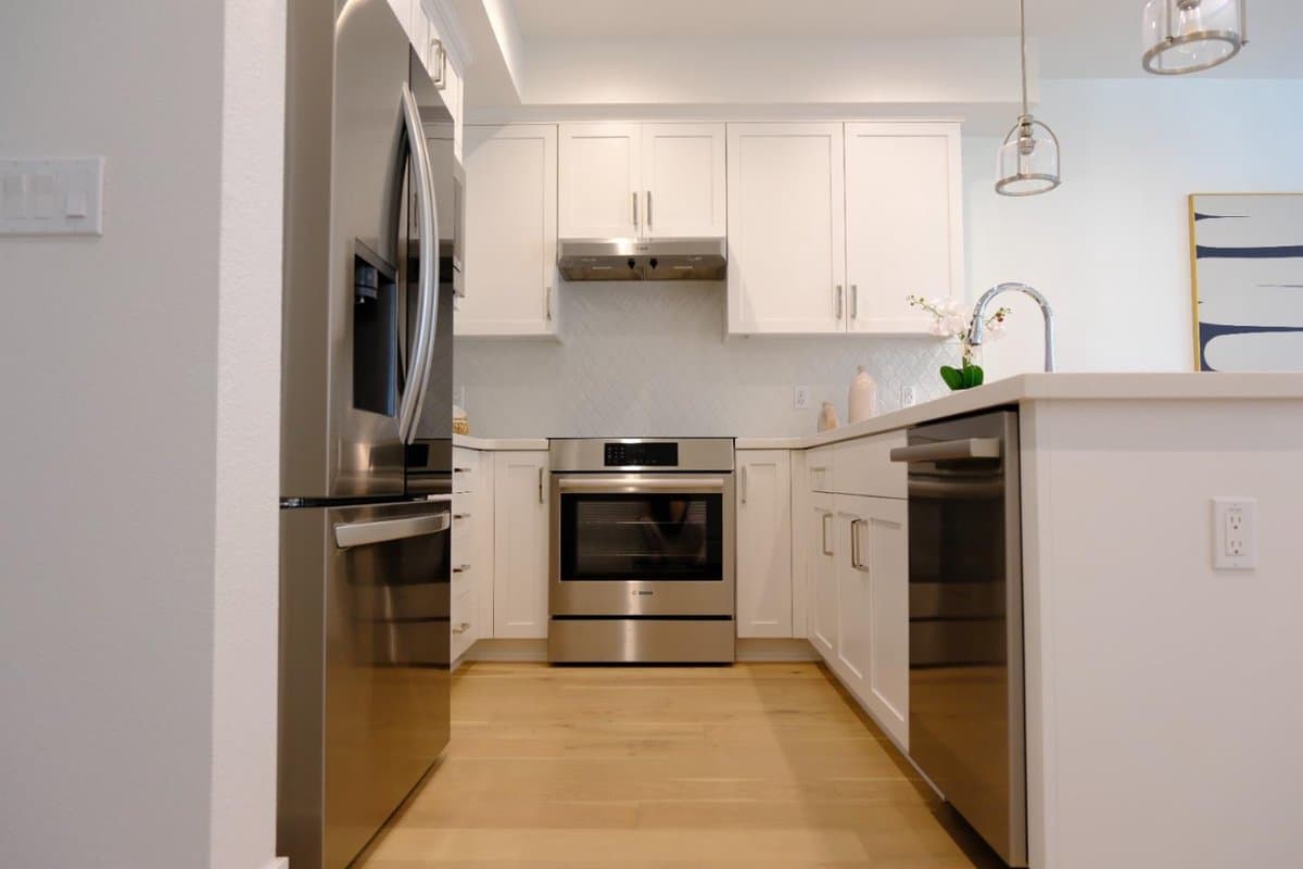 1010 San Pierre Way - Photo 5