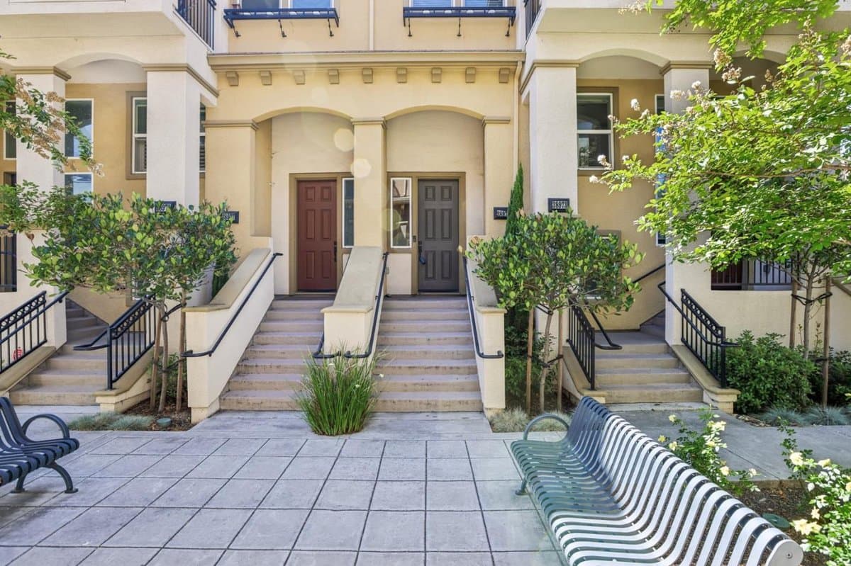 38975 Primula Terrace - Photo 3