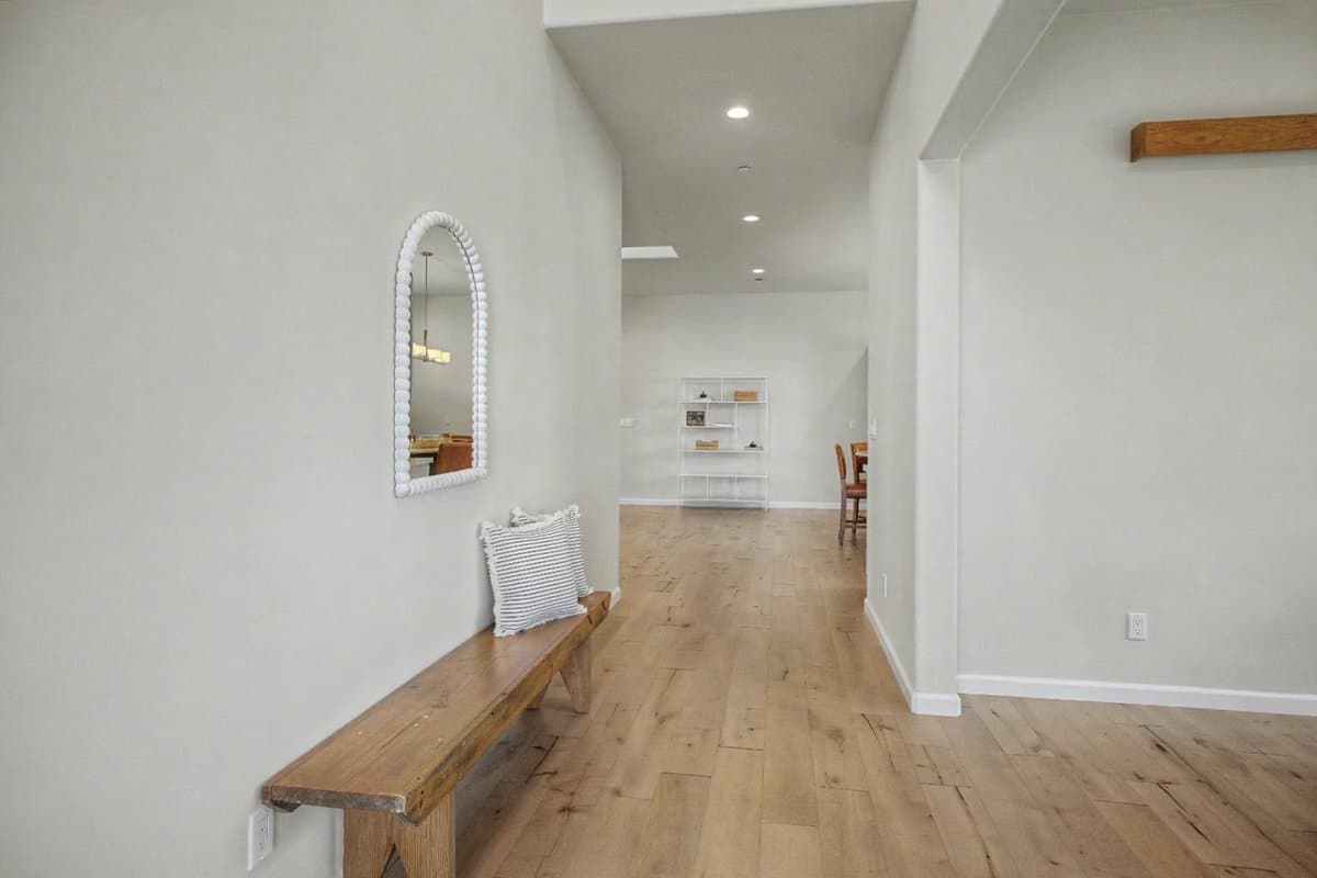 3057 California Avenue - Photo 2