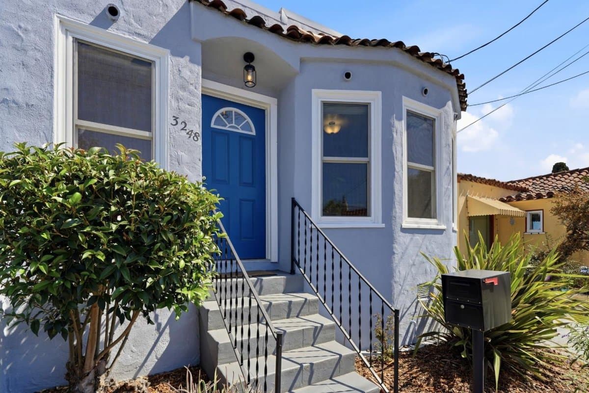 3248 Bona Street - Photo 5