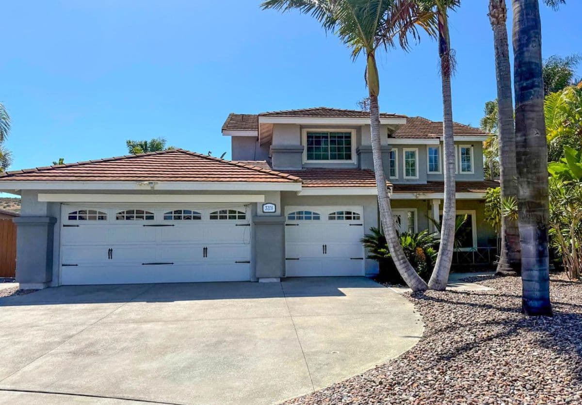 3208 Silver Ridge Court - Photo 2