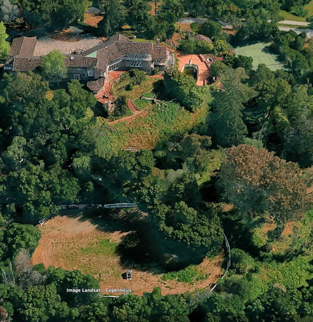 389 Moore Road - Photo 4