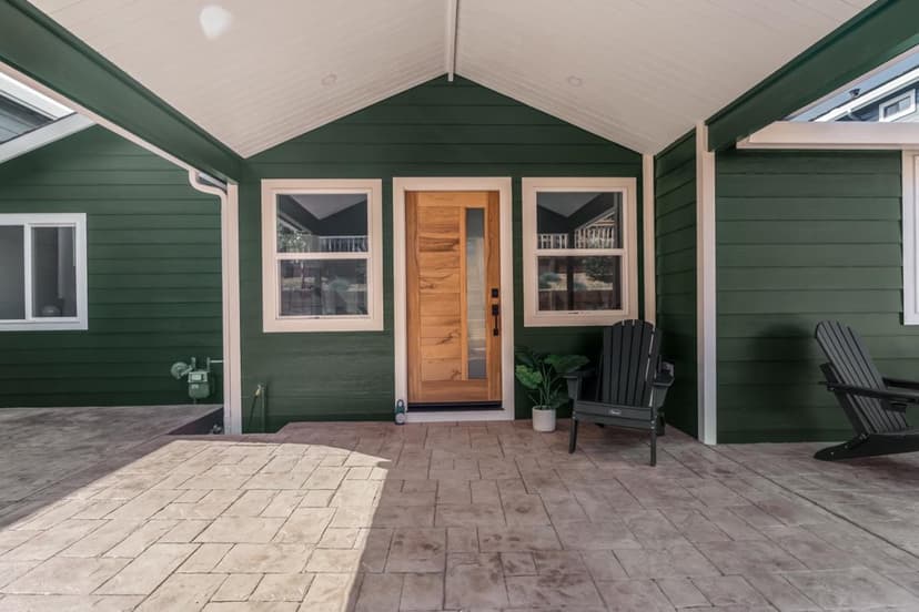 580 Paloma Avenue - Photo 1 of 8