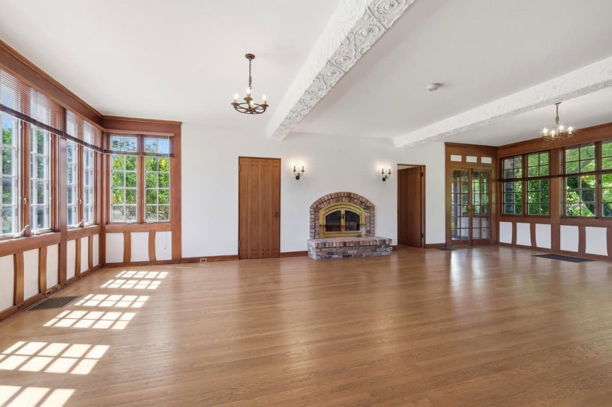 24580 Loma Prieta Avenue - Photo 3