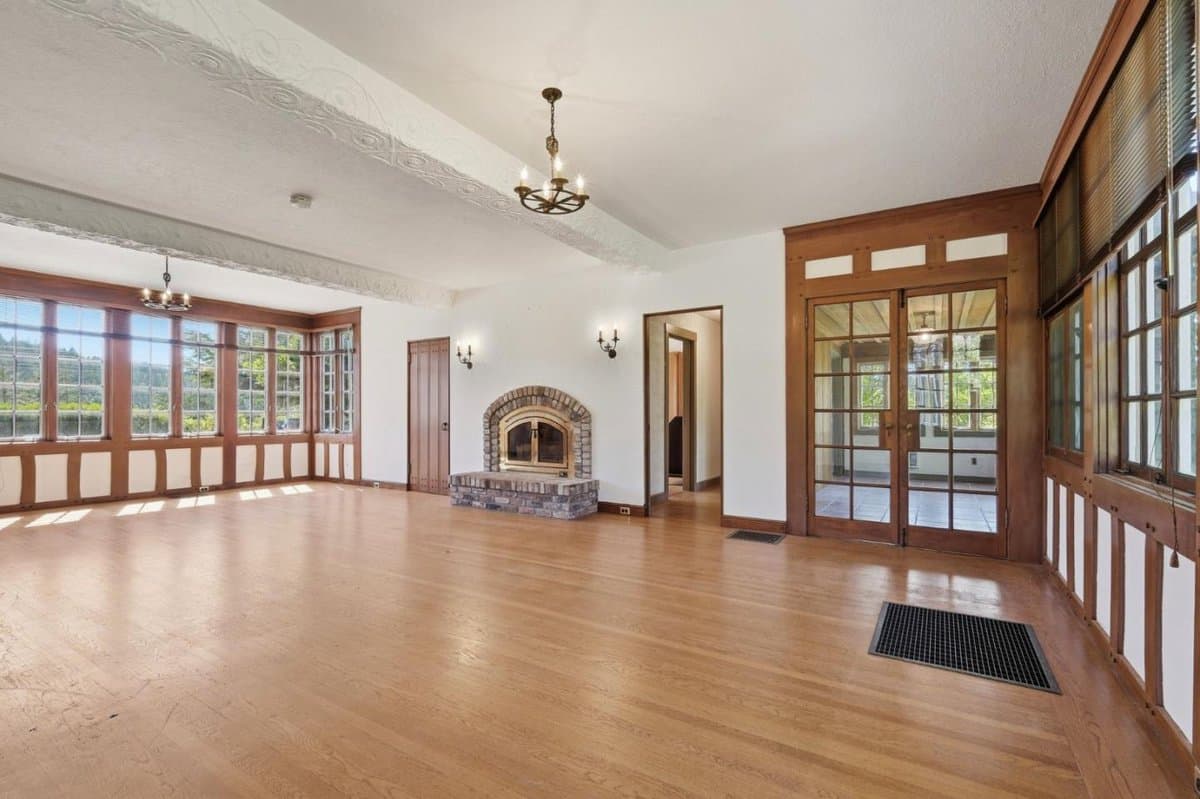 24580 Loma Prieta Avenue - Photo 4
