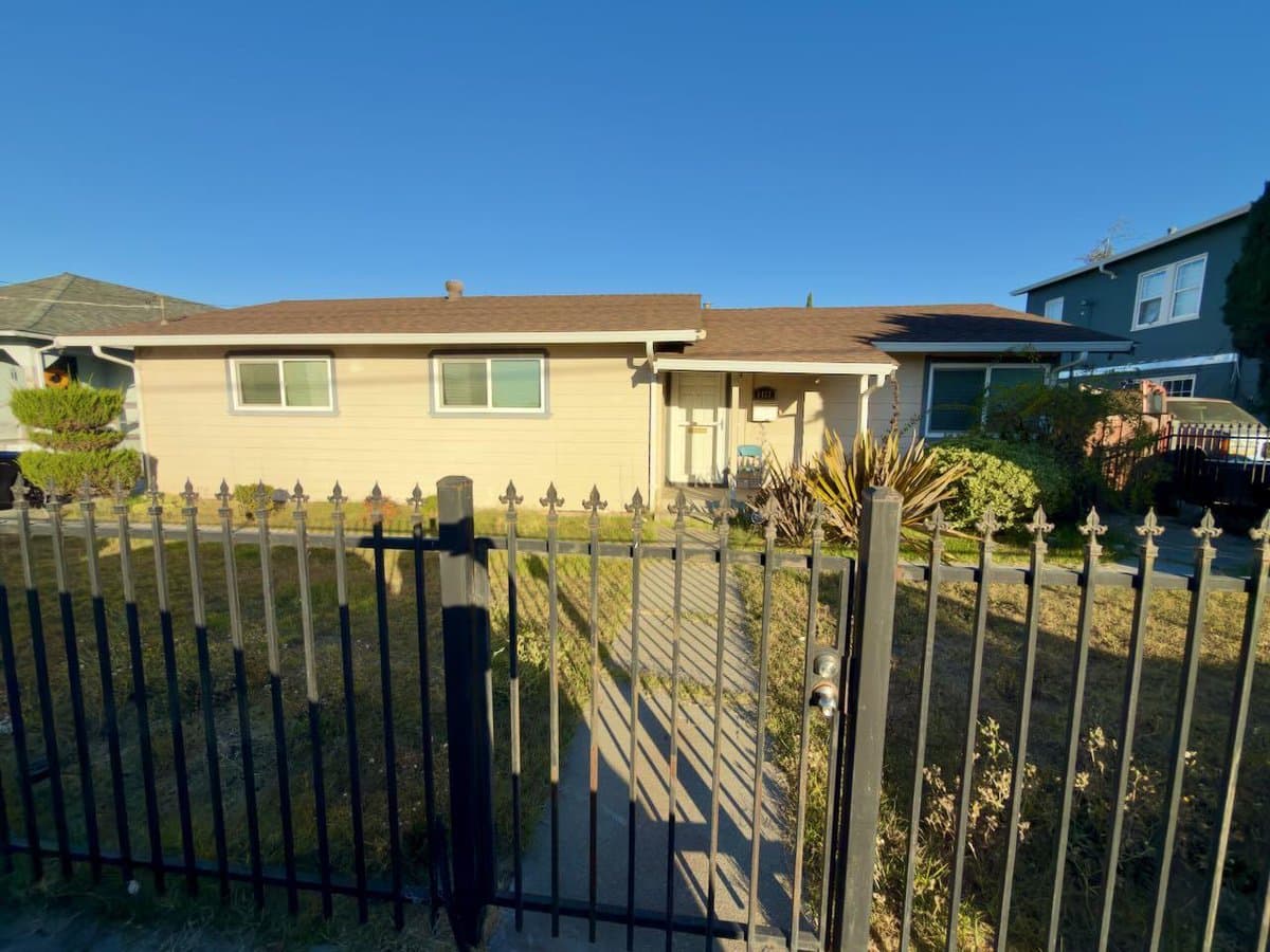 1427 76th Avenue - Photo 1