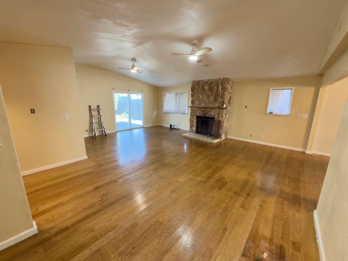 1427 76th Avenue - Photo 4