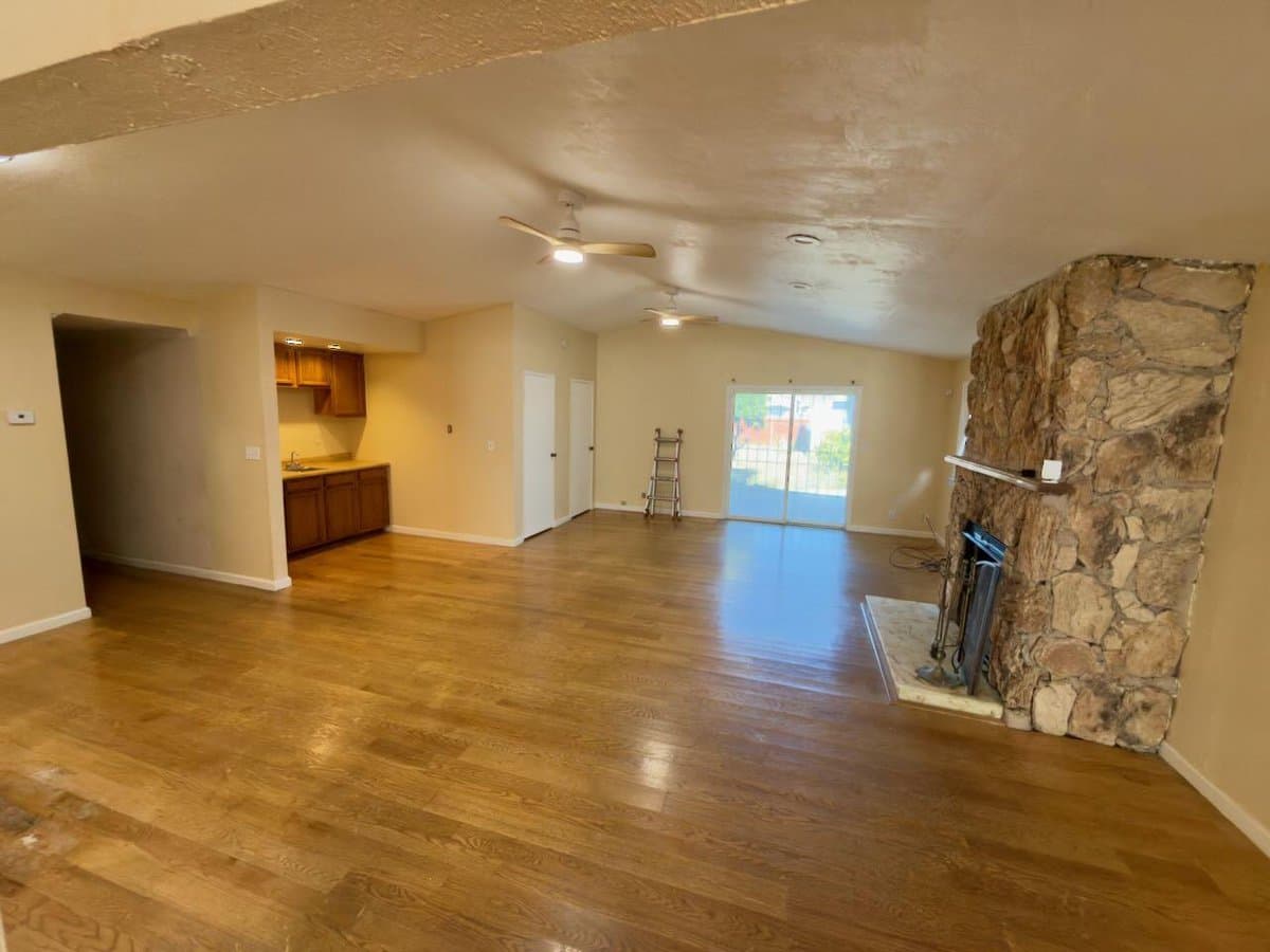 1427 76th Avenue - Photo 5