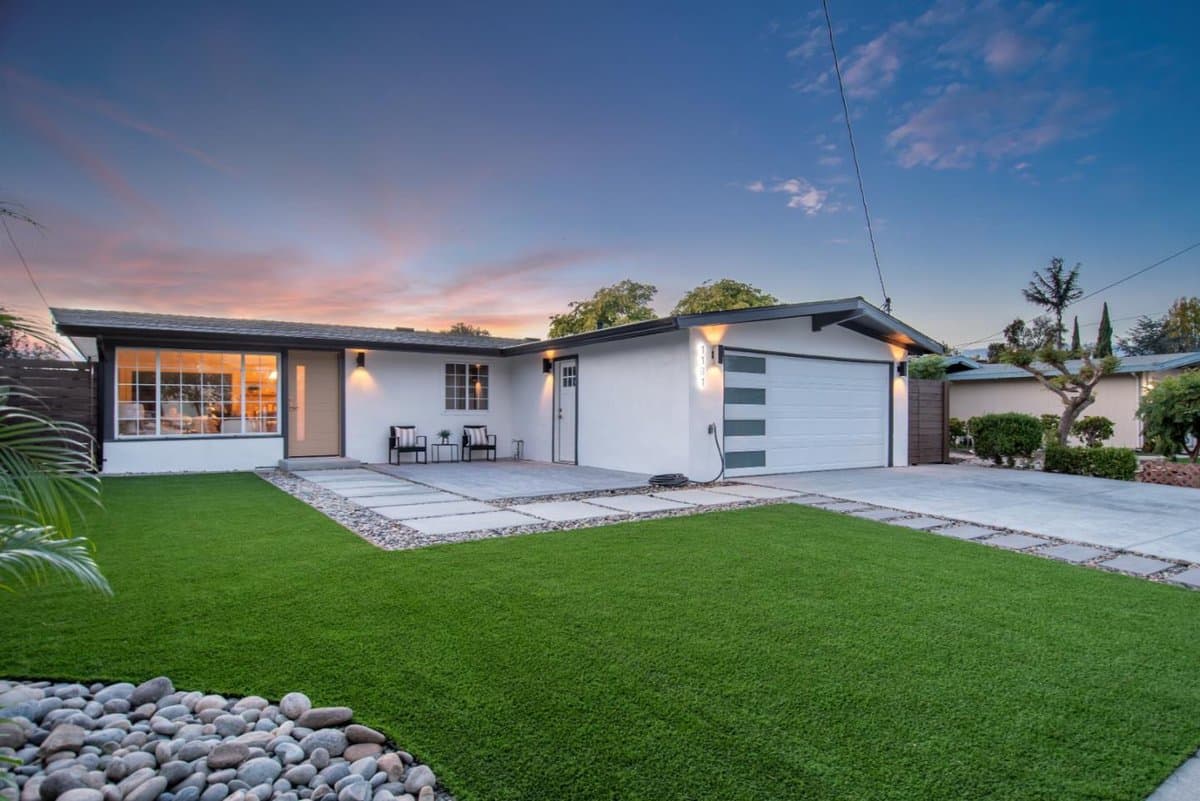 1181 Blazingwood Drive - Photo 2