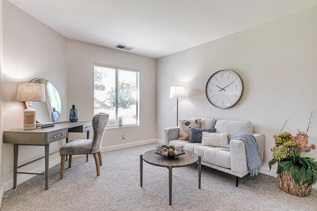7530 Morevern Circle - Photo 4