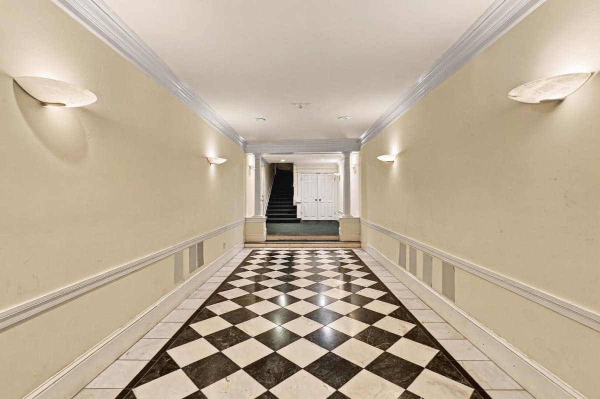 2211 Broderick Street #1 - Photo 4