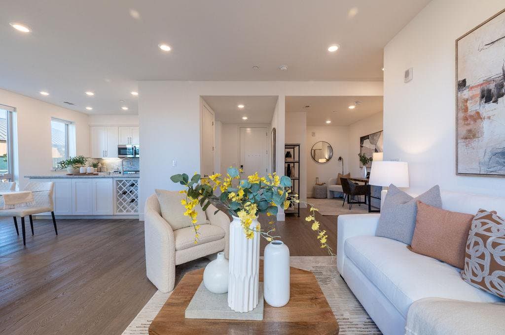1088 Foster Square Lane #208 - Photo 4