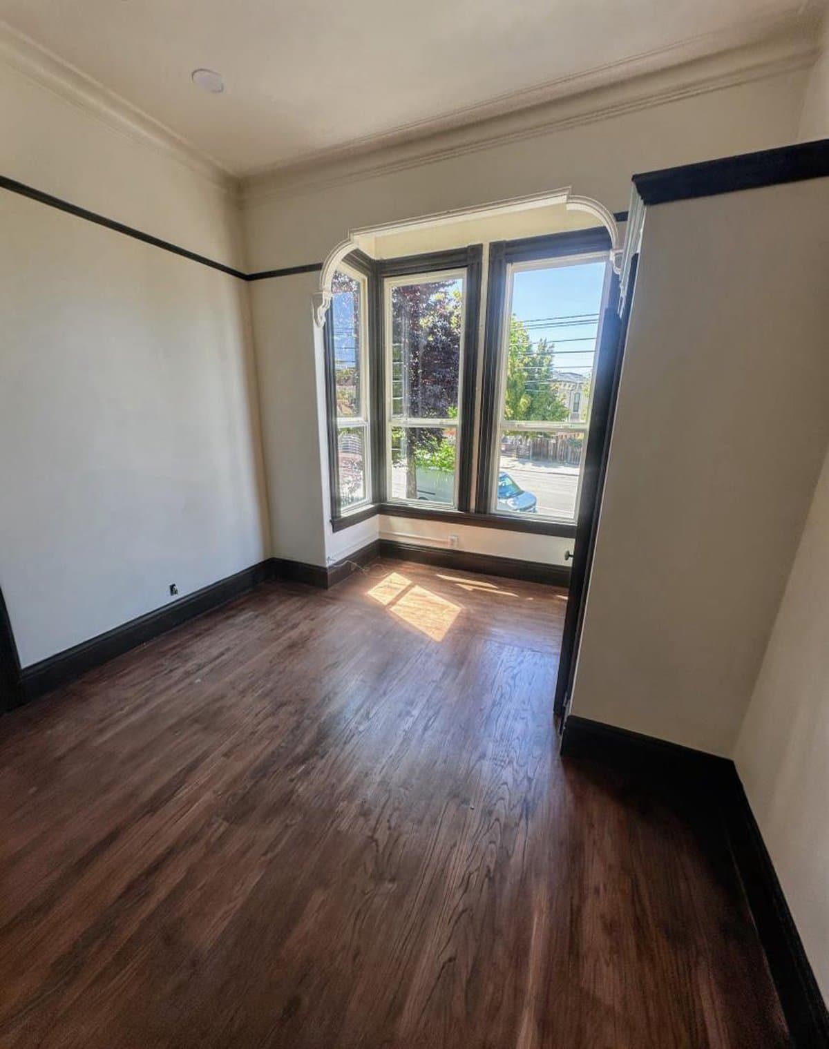 1210 Peralta Street - Photo 5