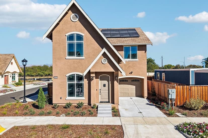 121 Alan Lane - Photo 1 of 2