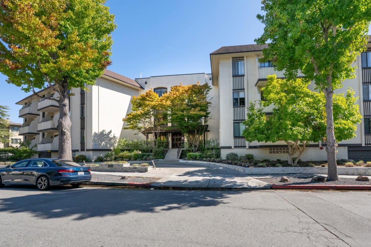 1515 Floribunda Avenue #304 - Photo 1