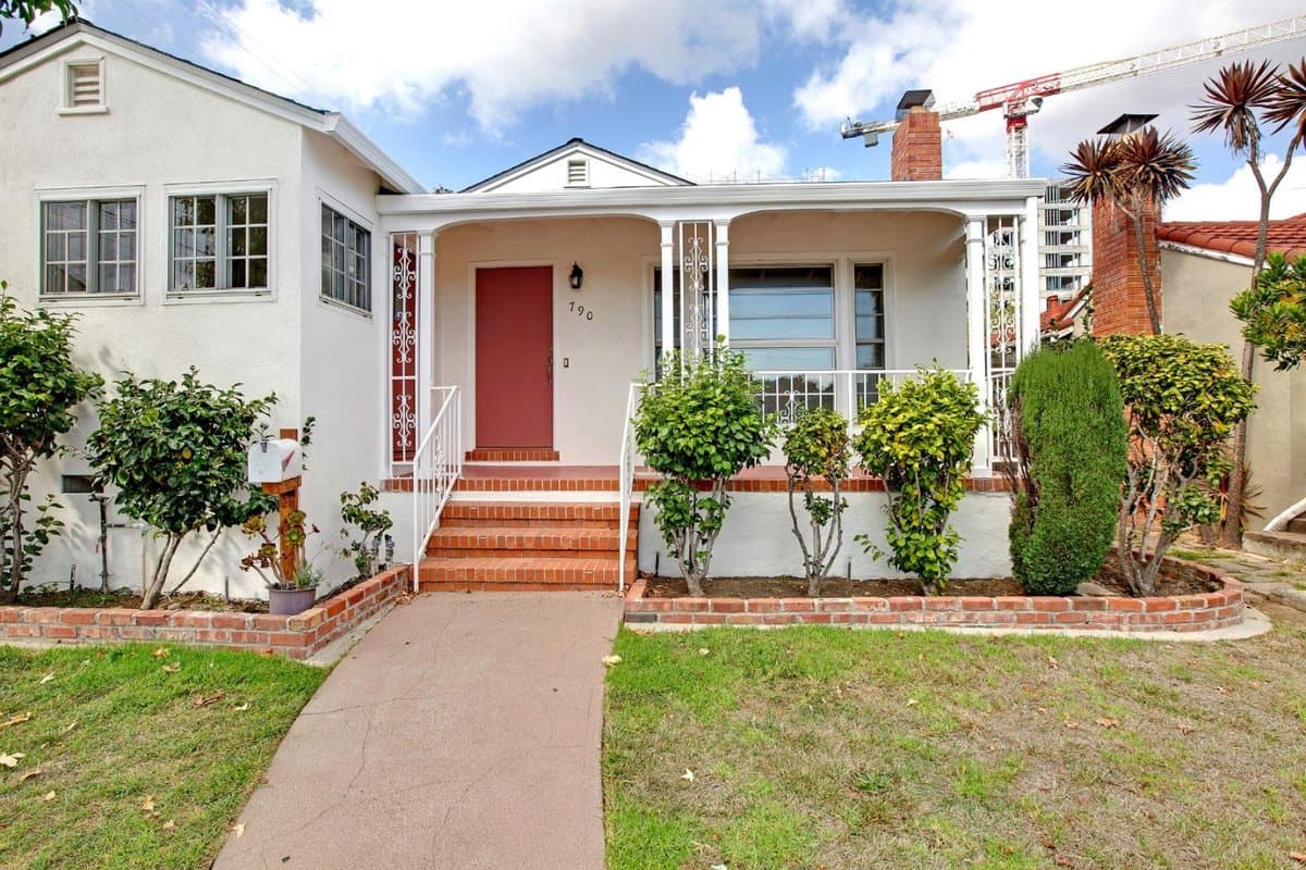 790 Linden Avenue - Photo 1