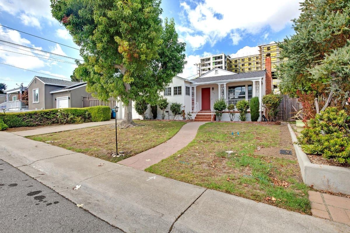 790 Linden Avenue - Photo 3