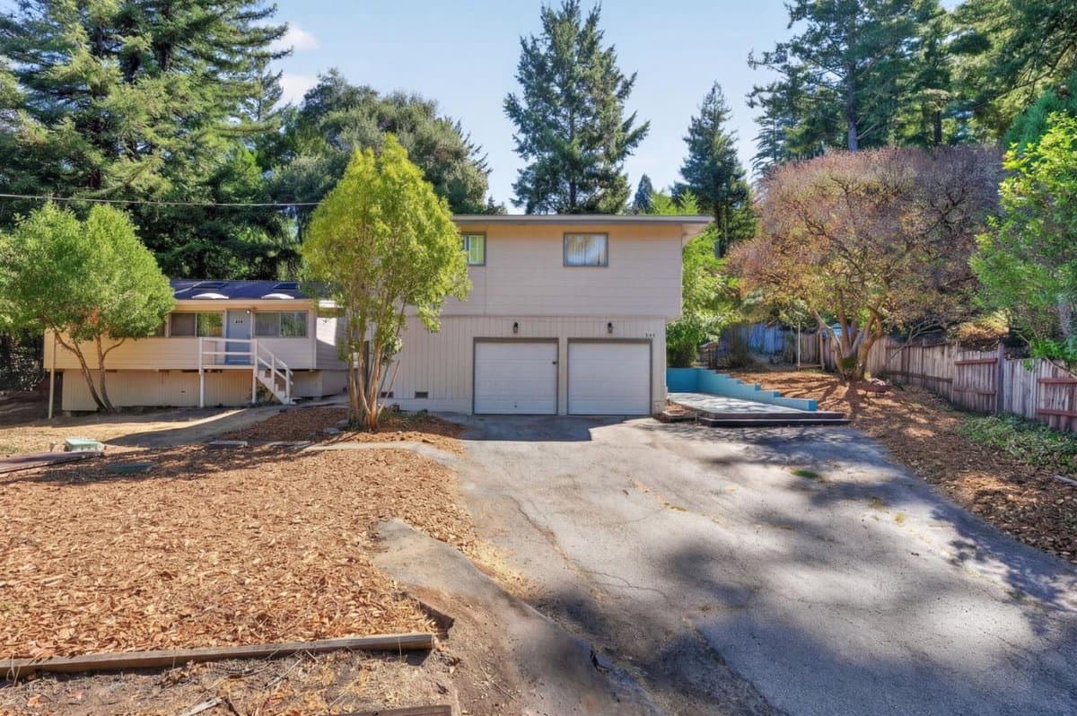 345 Sunbeam Avenue - Photo 2