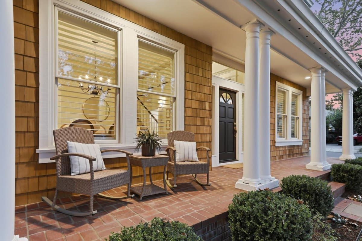 1484 Rosecrest Terrace - Photo 2