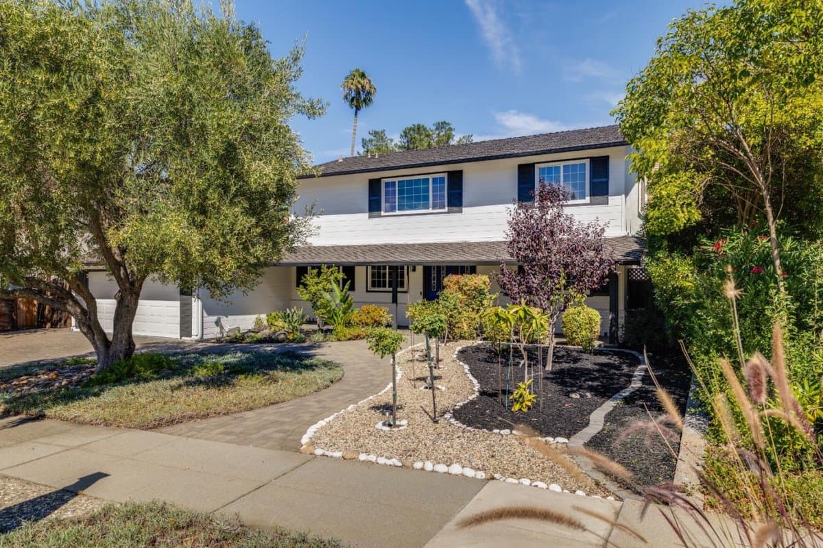 6536 Fall River Drive - Photo 2