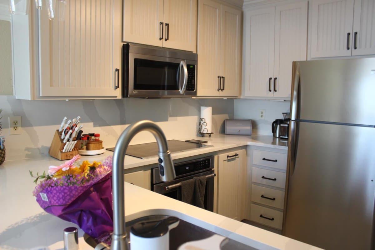 131 La Crosse Drive - Photo 2