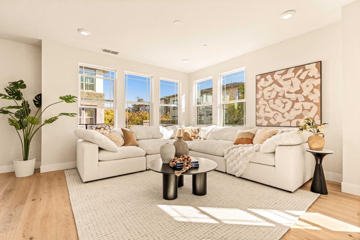 923 Delano Terrace #1 - Photo 2