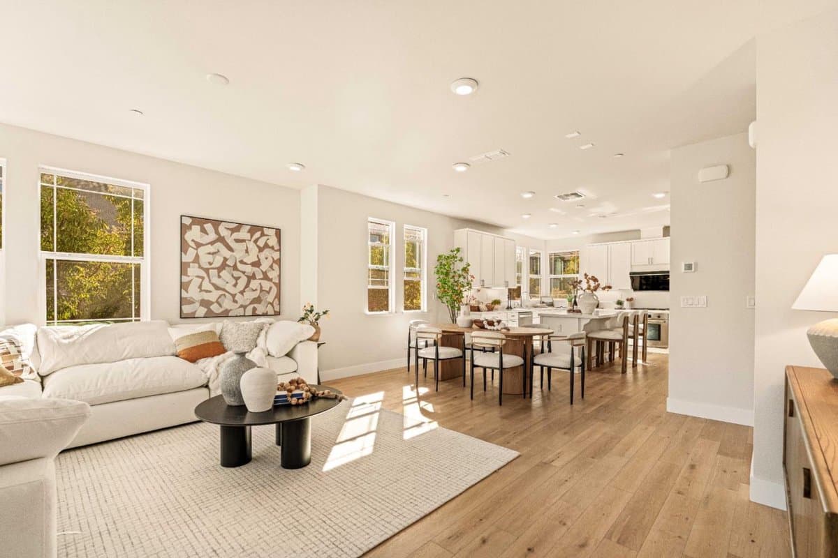 923 Delano Terrace #1 - Photo 4