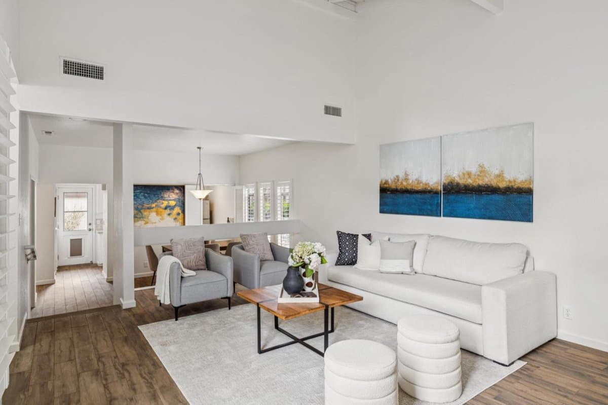 607 Sage Court - Photo 2