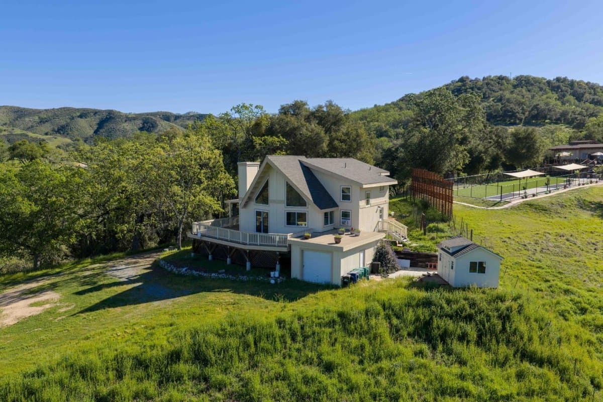 20510 Cachagua Road - Photo 4
