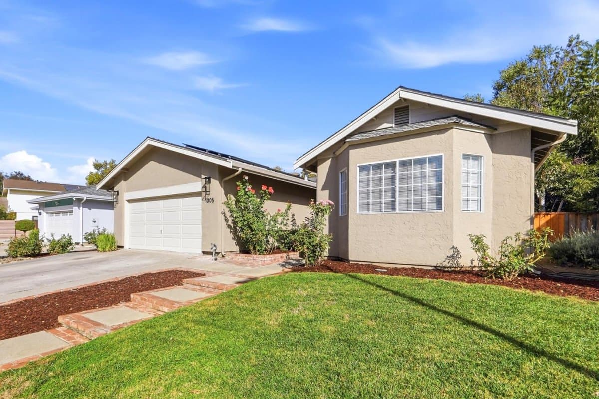 1005 Wentz Drive - Photo 2