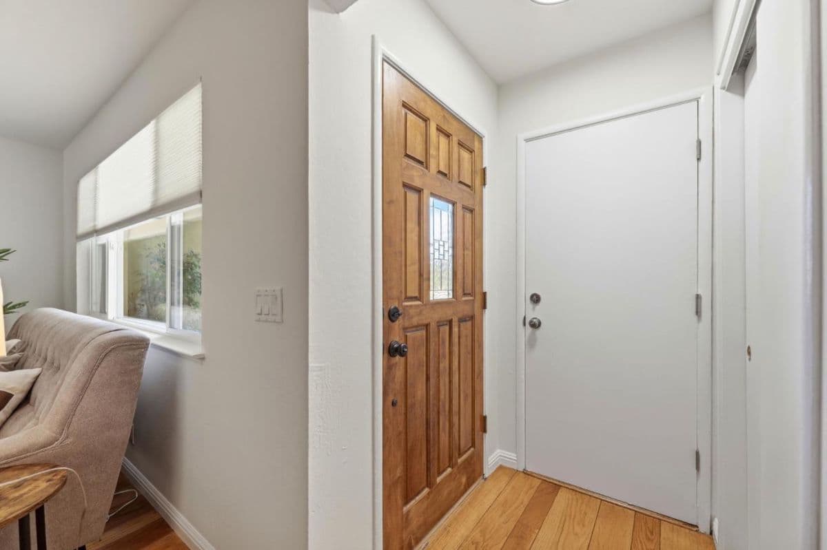 5501 Camden Avenue - Photo 2