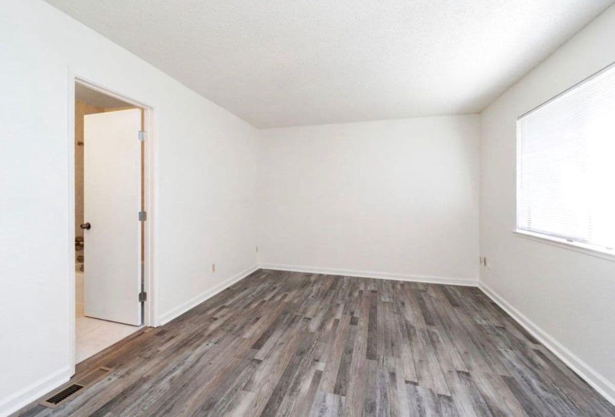 4747 North Woodrow Avenue #122 - Photo 4