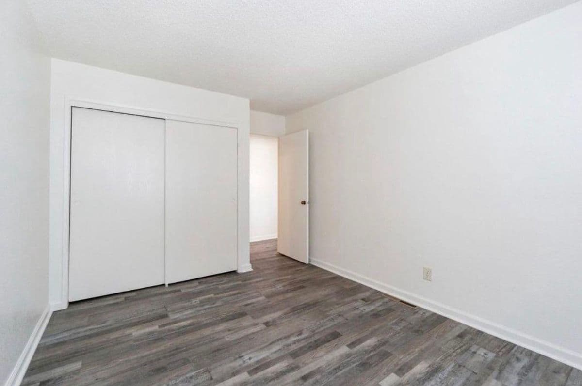 4747 North Woodrow Avenue #122 - Photo 5