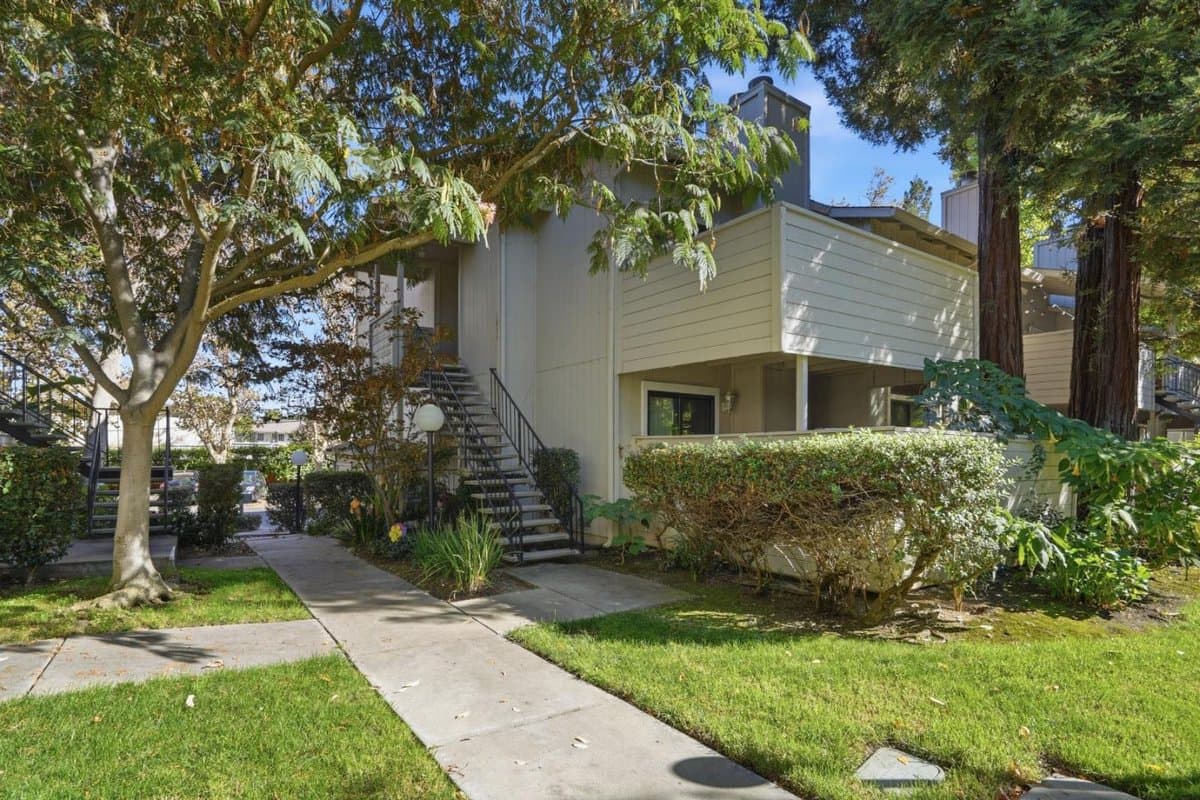 3833 Panda Drive - Photo 1