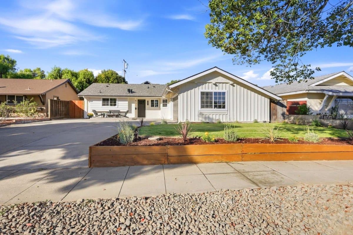 5571 Cornell Drive - Photo 1