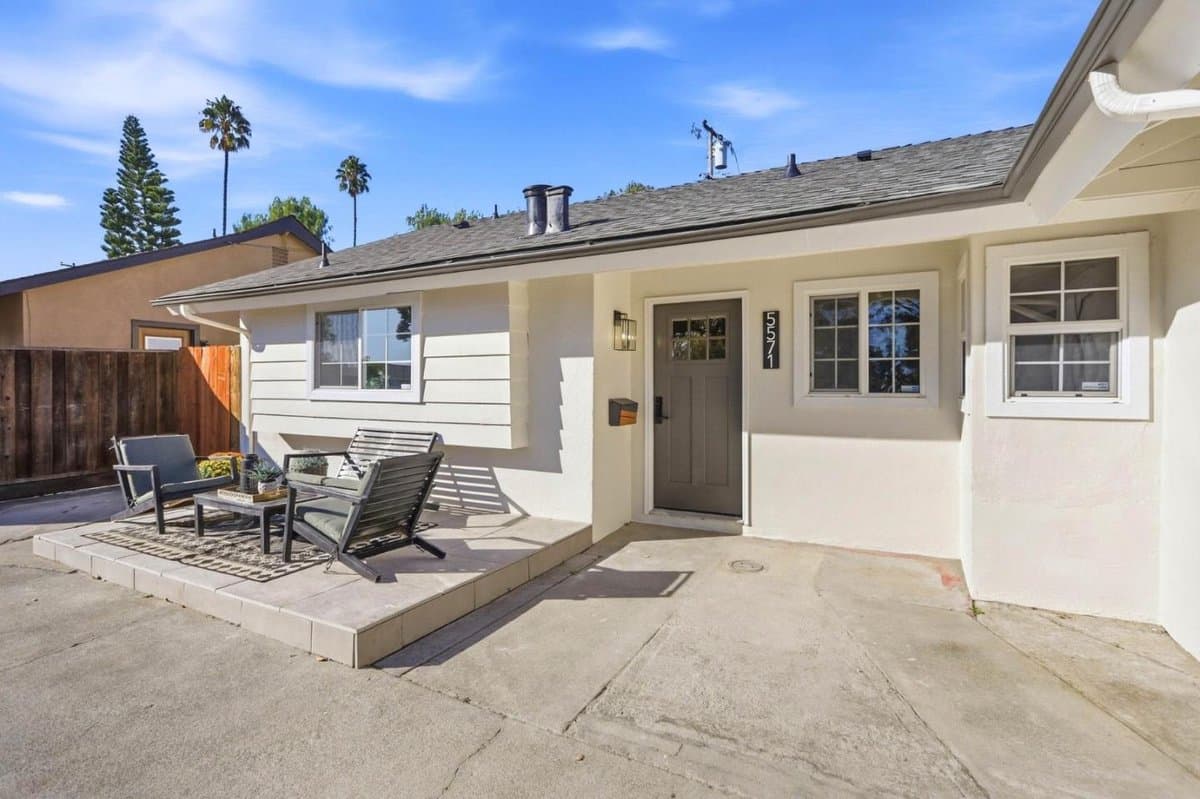 5571 Cornell Drive - Photo 3