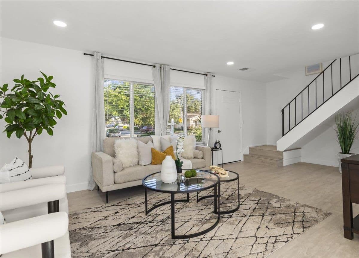 4674 Balboa Way - Photo 4