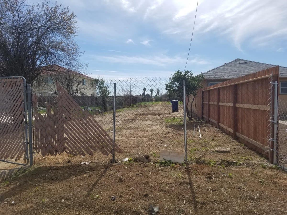 7440 38th Avenue - Photo 2