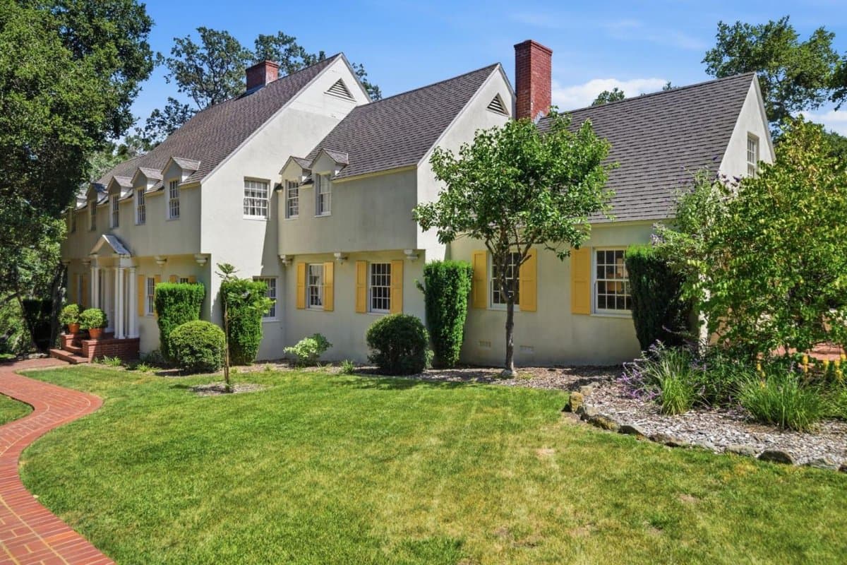 10836 West Loyola Drive - Photo 2