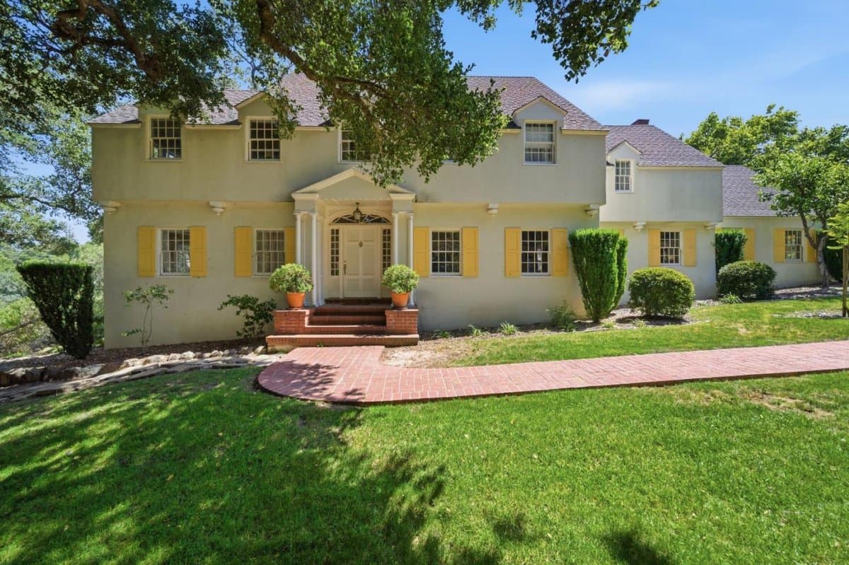 10836 West Loyola Drive - Photo 4