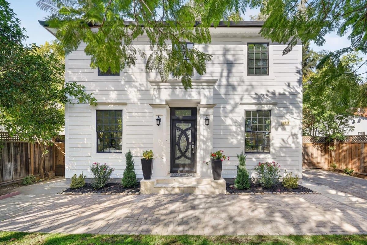 488 Gilbert Avenue - Photo 2
