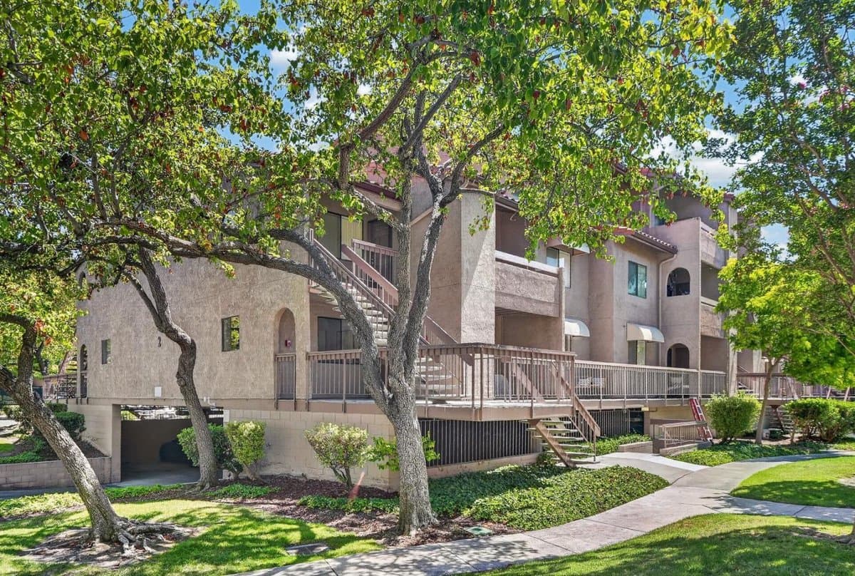 2250 Monroe Street #109 - Photo 2
