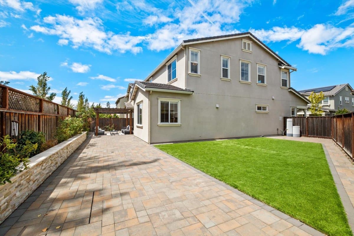 39946 Waxwing Drive - Photo 2