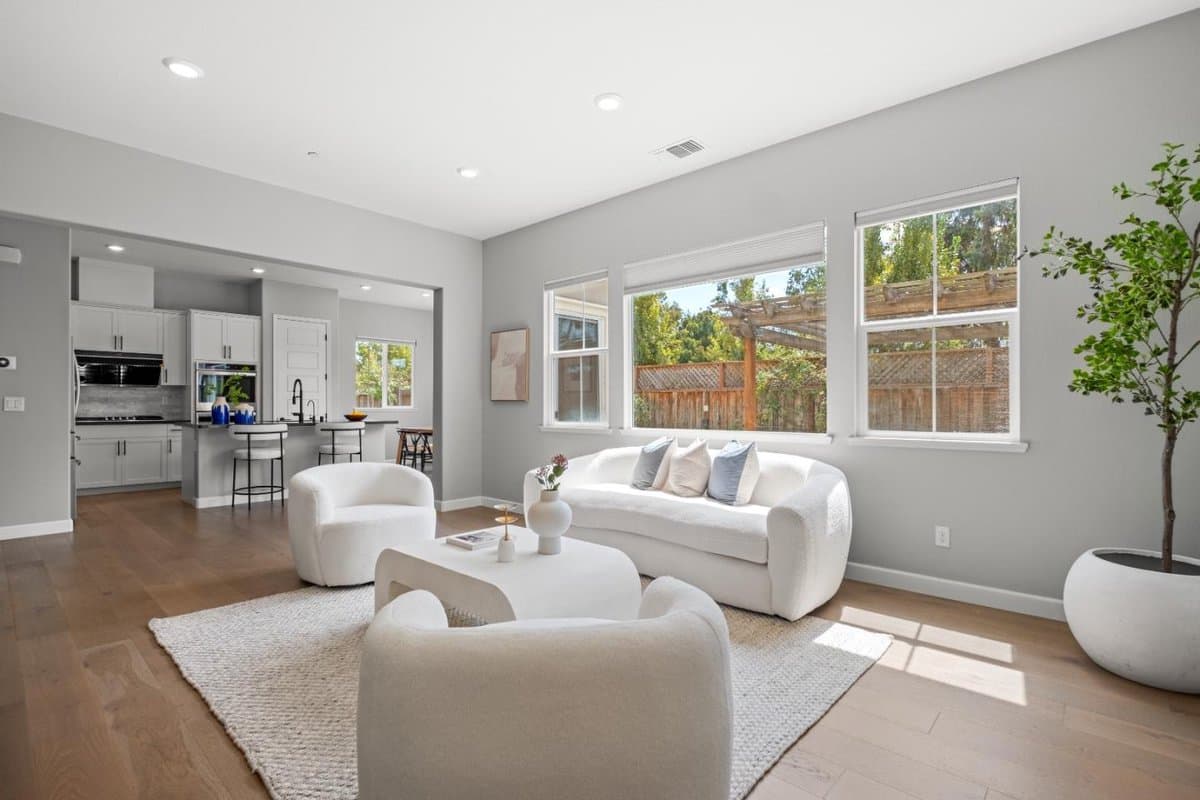 39946 Waxwing Drive - Photo 4