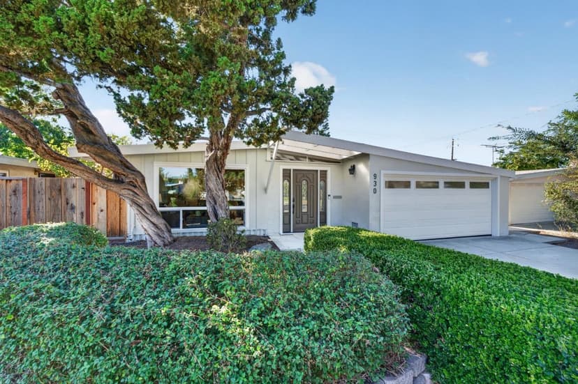 930 White Drive - Photo 1 of 8