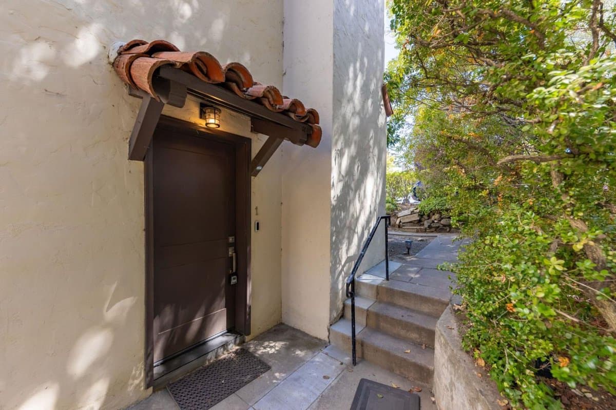 212 Eaton Road #1 - Photo 2