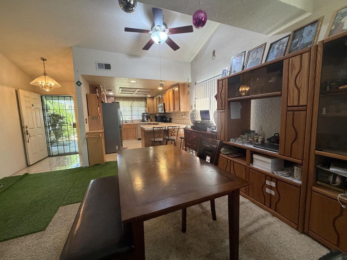 1636 Cavern Way - Photo 3