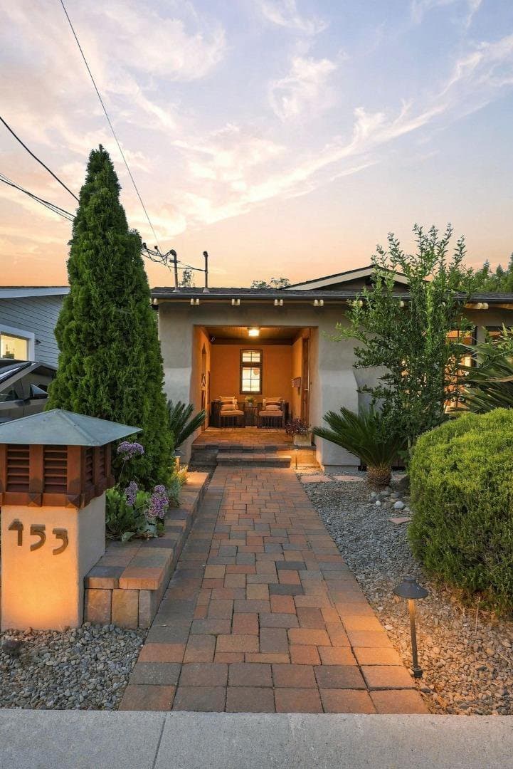 453 Atlanta Avenue - Photo 3