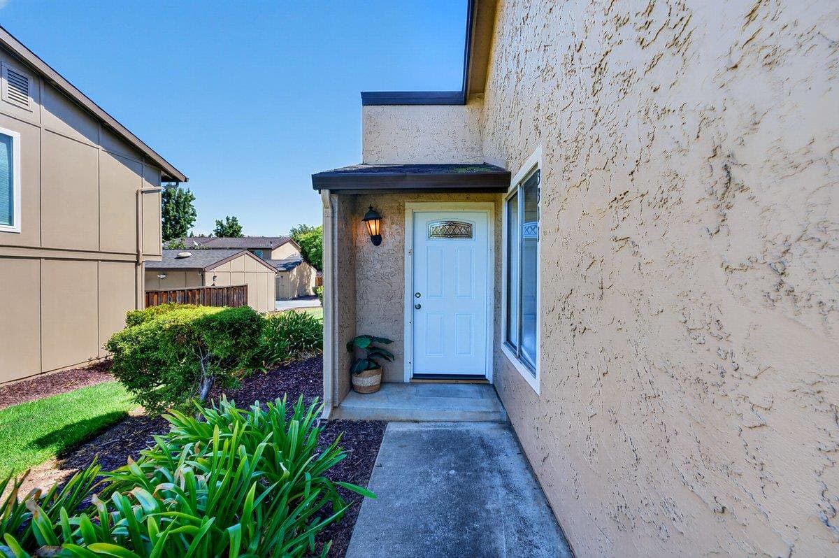 3311 Cannongate Court - Photo 2